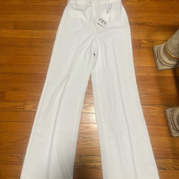 NWT Zara Crisp White Flared Pants size SMALL high waisted elegant and comfy - Picture 1 of 8